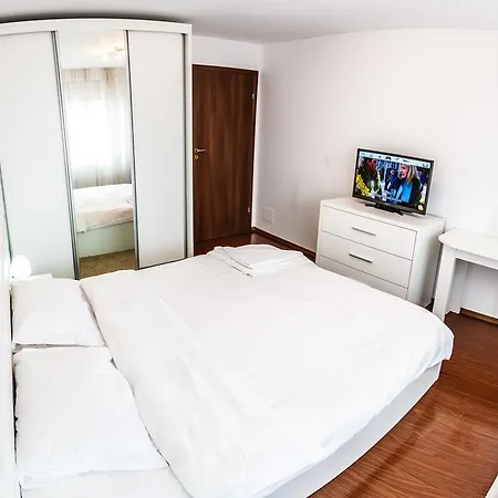 Alba Iulia Square9 Apartament Bukareszt