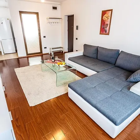 Apartment Alba Iulia Square9 Bucharest