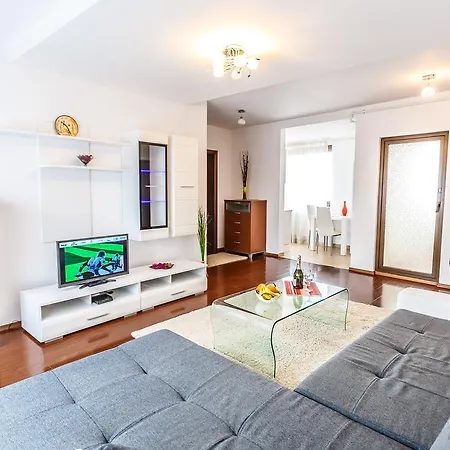 Апартаменти Alba Iulia Square9 *